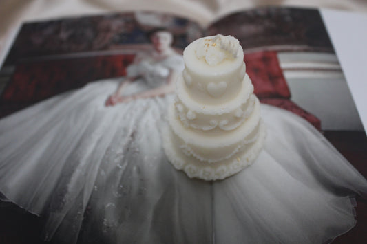 Wedding Cake Candle